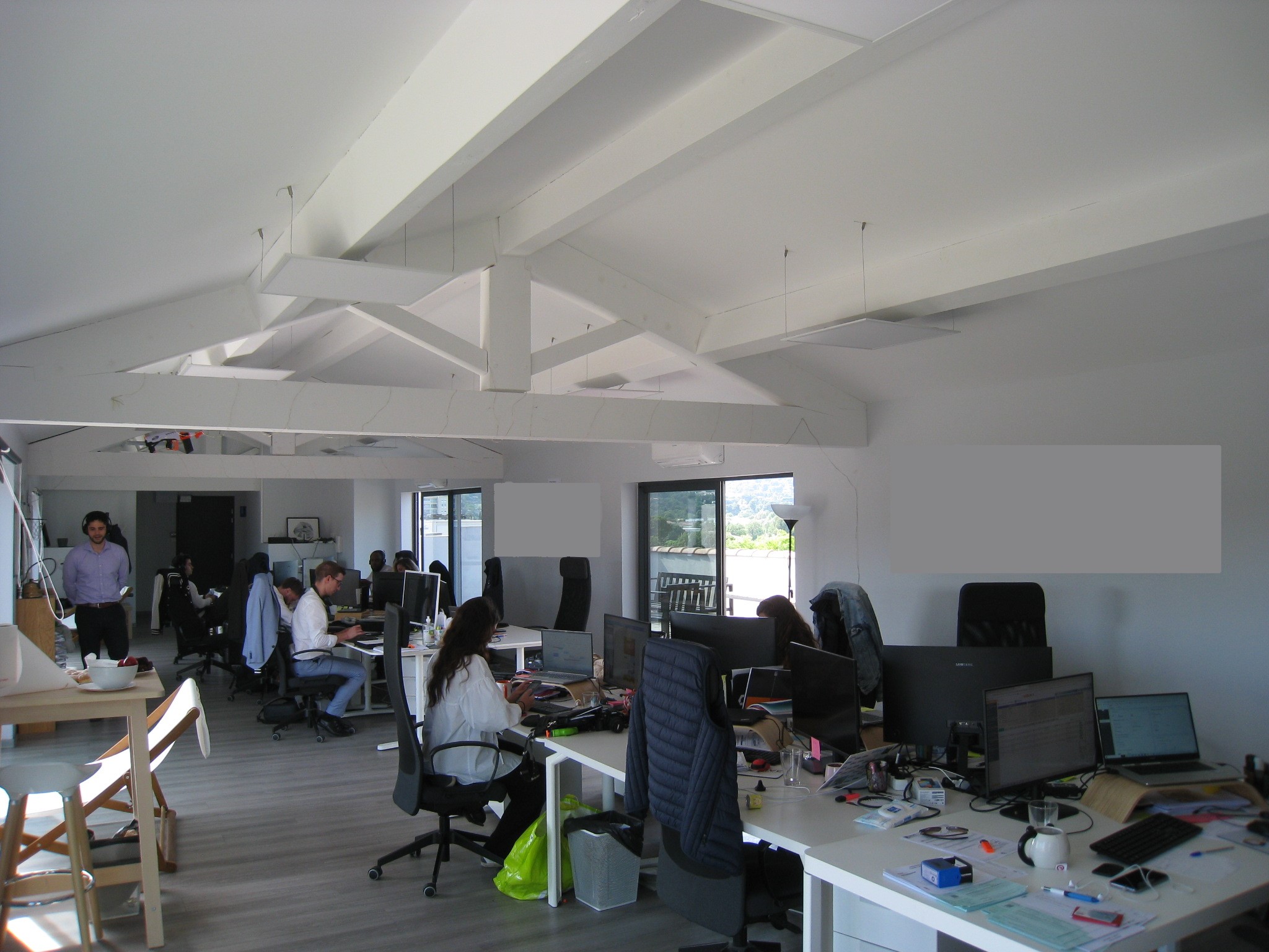 Location bureaux 225m² avec terrasse - AUBAGNE 13400